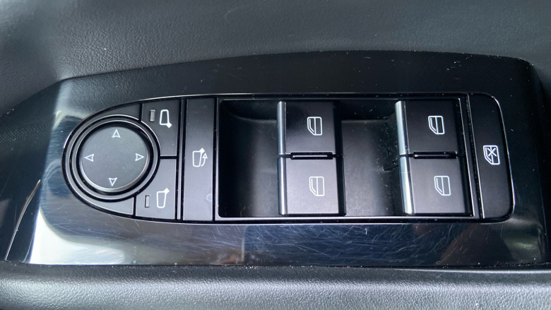 Mazda 3 2.0 Skyactiv-X MHEV GT Sport 4dr Auto Petrol Saloon